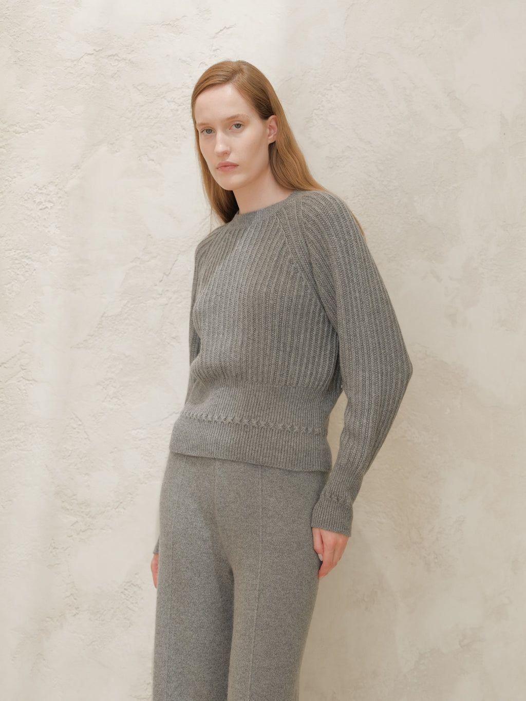 Cropped Cashmere-Blend Raglan Sweater
