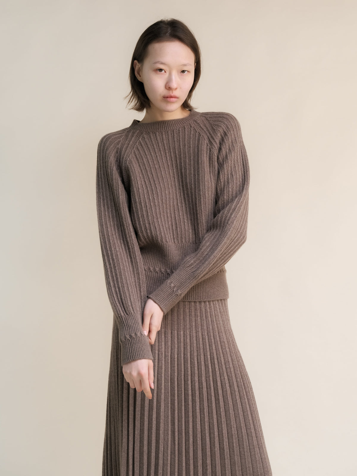 Cropped Cashmere-Blend Raglan Sweater