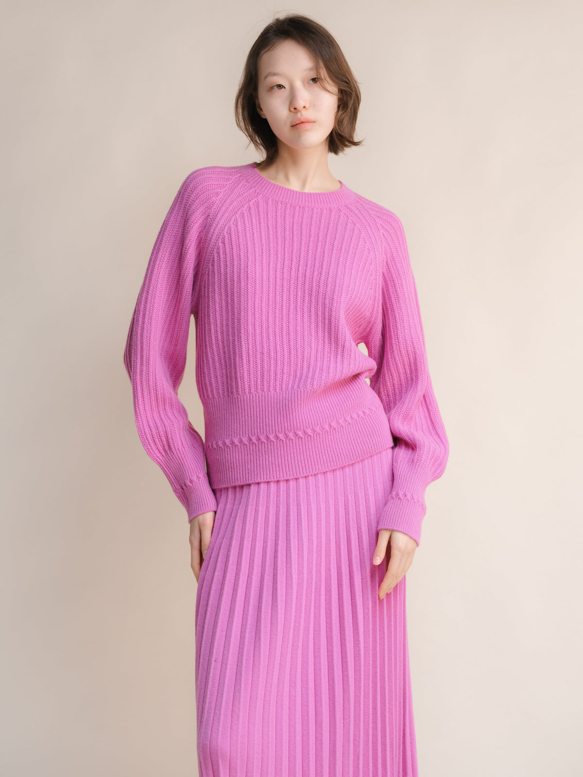 Cropped Cashmere-Blend Raglan Sweater